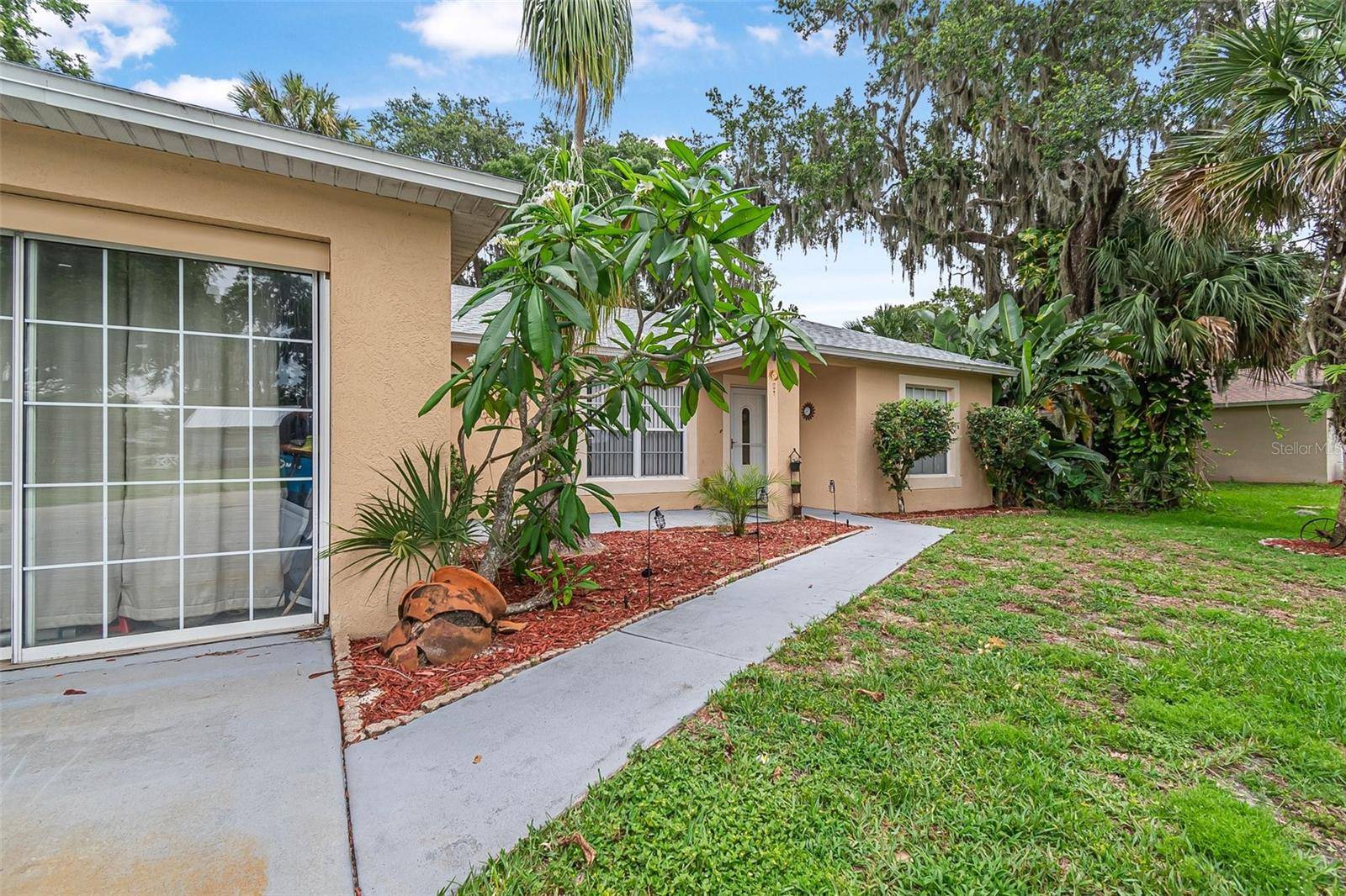 Edgewater, FL 32141,2509 KUMQUAT DR