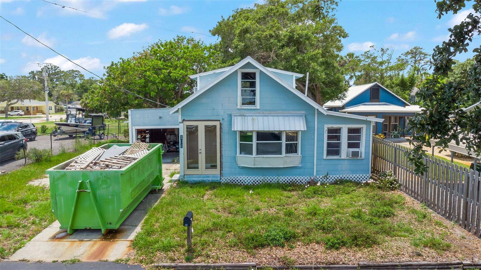 Edgewater, FL 32132,104 N PARK PL