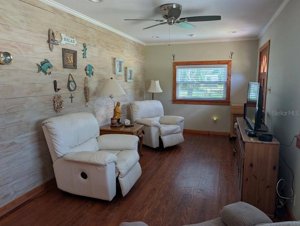 Osteen, FL 32764,942 LEMON BLUFF RD