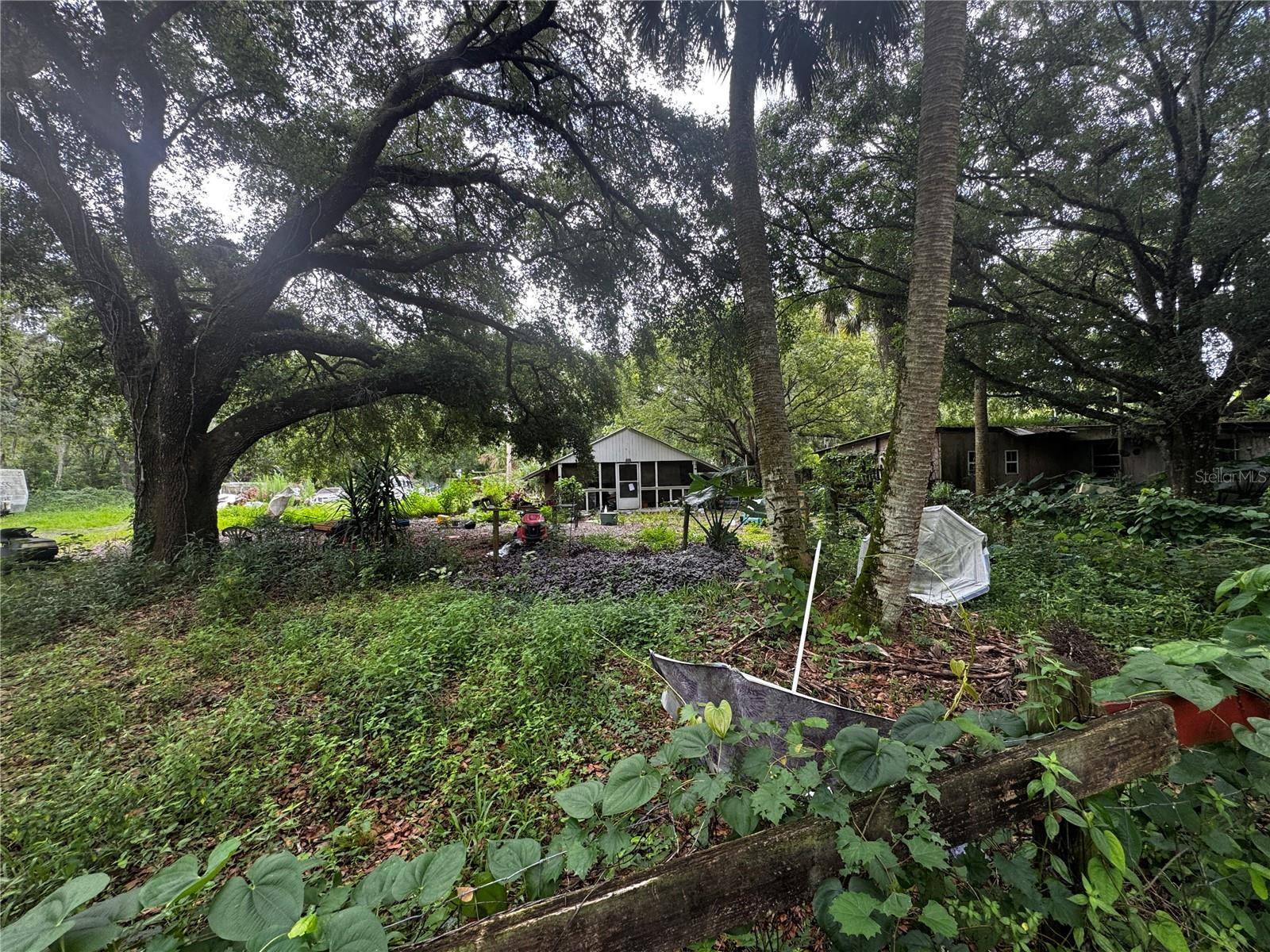 Osteen, FL 32764,515 THISTLE HILL DR