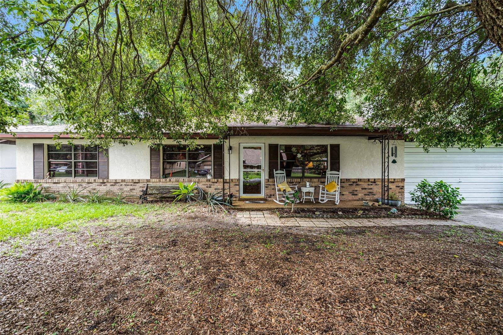 Deland, FL 32724,270 SANDYHOOK LN