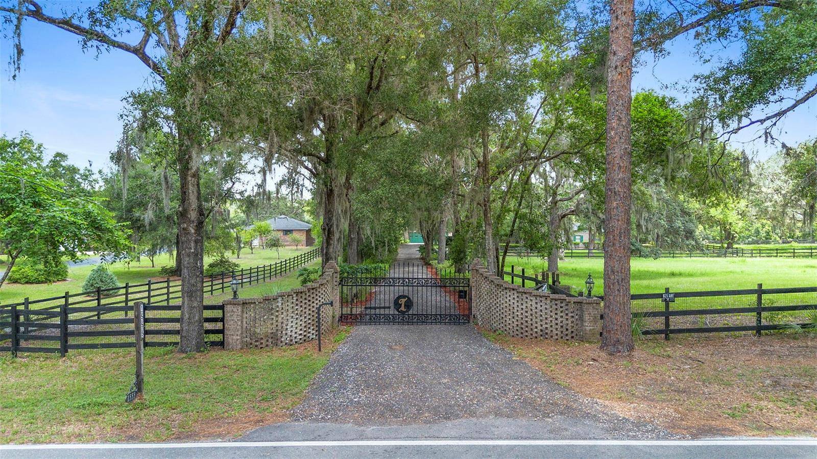 Deland, FL 32720,1555 MERCERS FERNERY RD