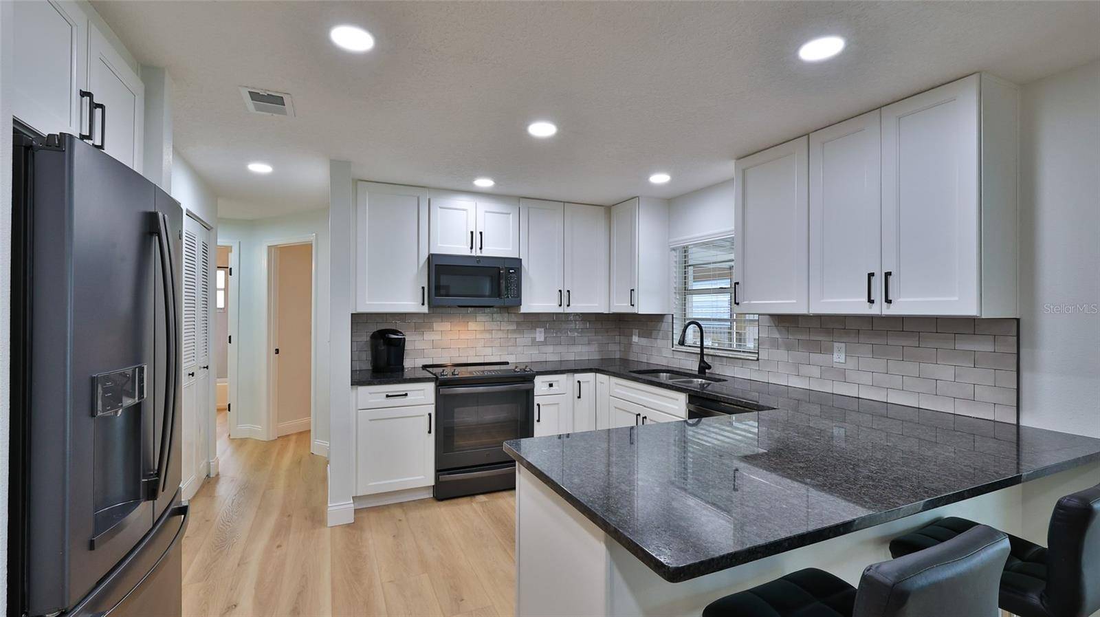South Daytona, FL 32119,2970 LANTERN DR