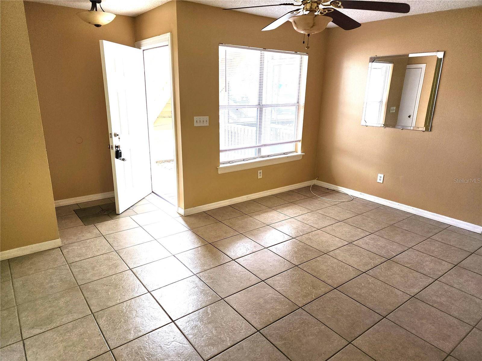 South Daytona, FL 32119,1600 BIG TREE RD #K4