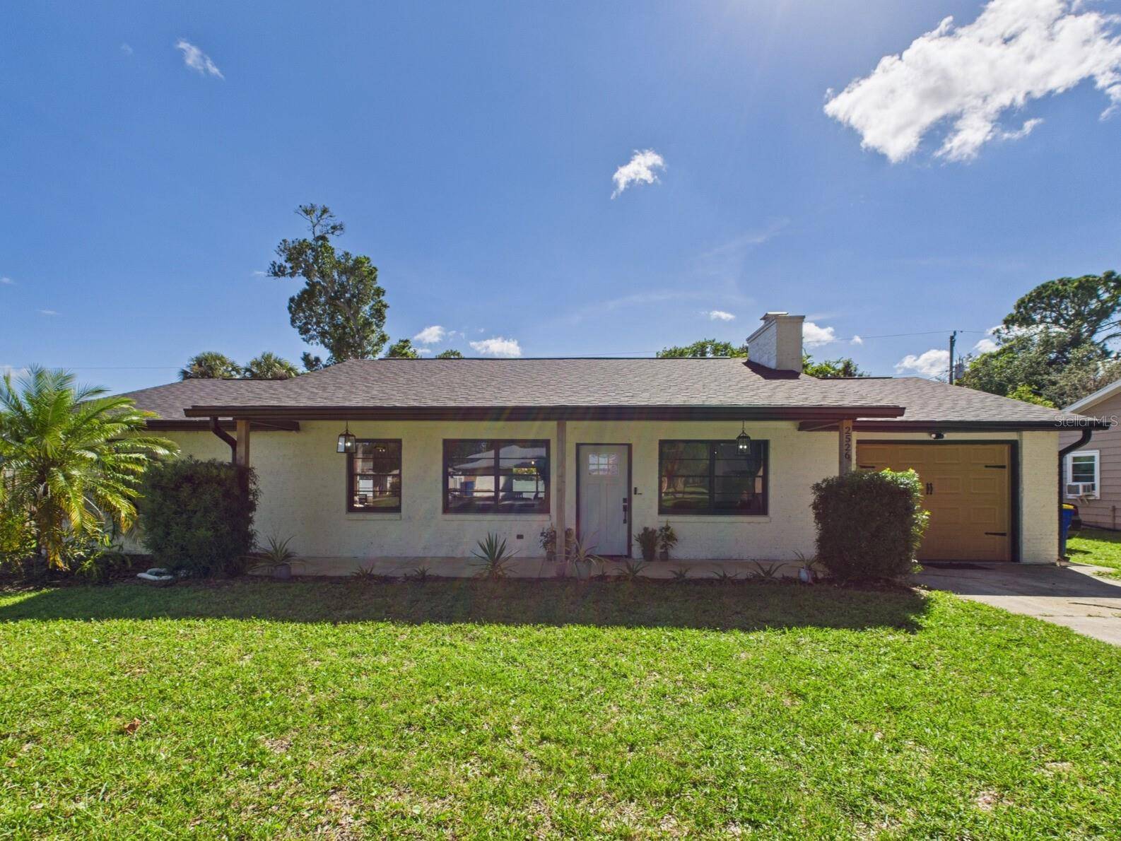 Edgewater, FL 32141,2526 VICTORY PALM DR