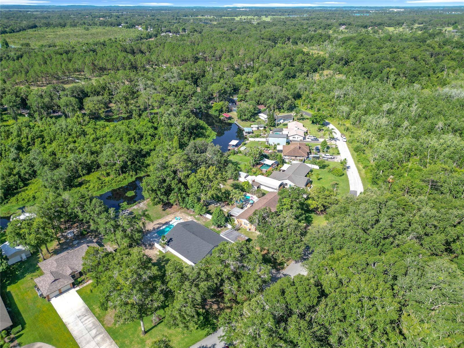 Tavares, FL 32778,28432 TAMMI DR
