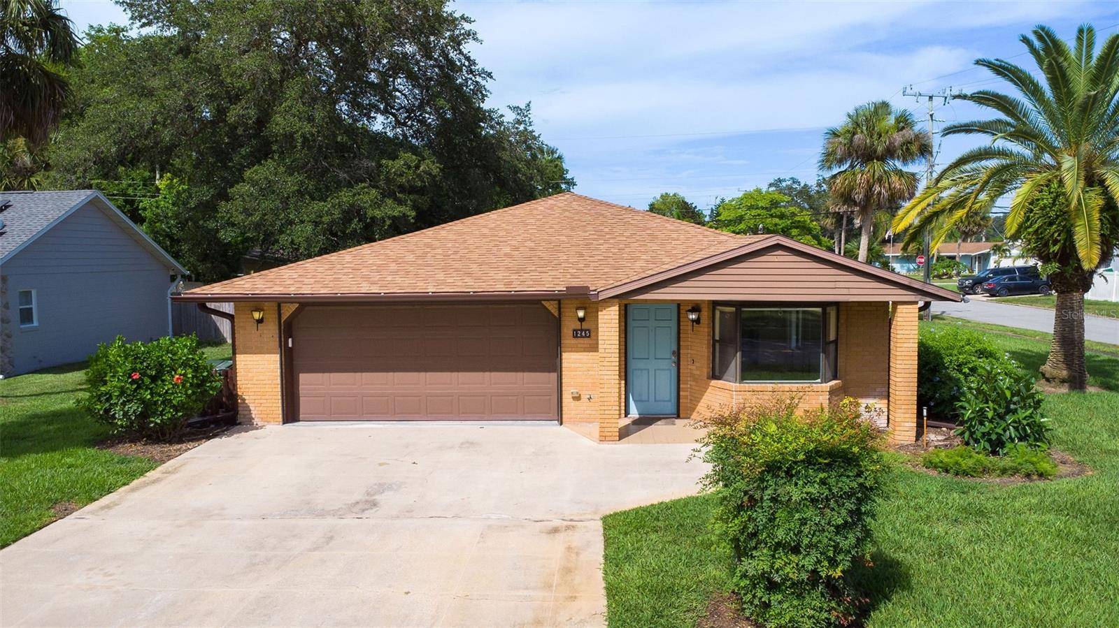 Daytona Beach, FL 32114,1245 MARDRAKE RD