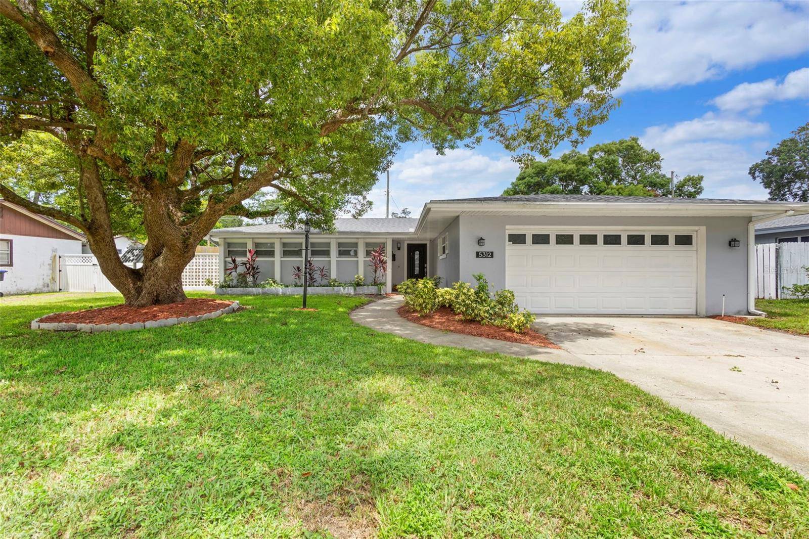 Orlando, FL 32810,5312 NEWHALL AVE