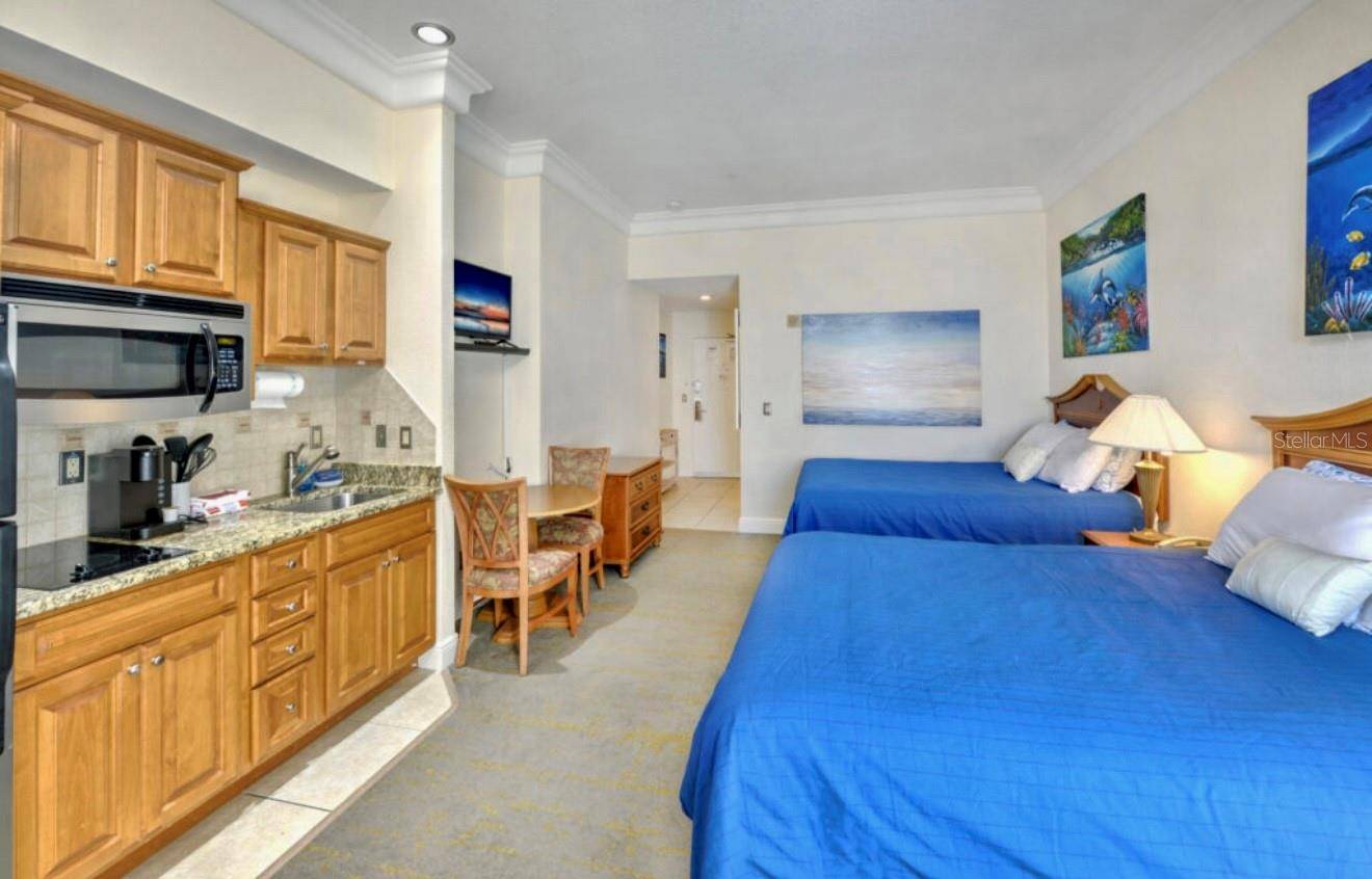 Daytona Beach, FL 32118,2700 N ATLANTIC AVE #1406