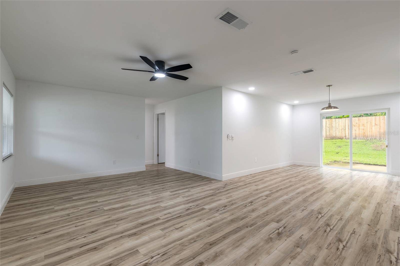 Ormond Beach, FL 32174,107 LUNA CIR