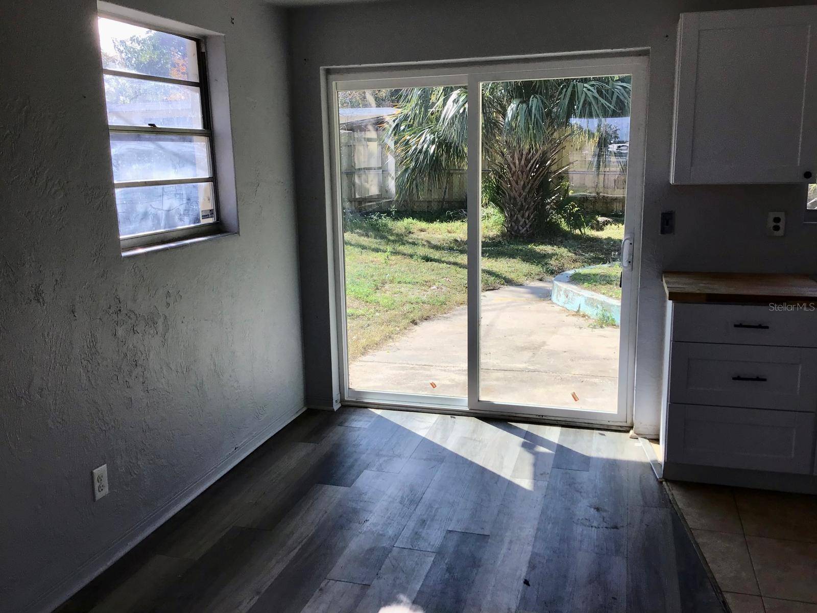 Daytona Beach, FL 32117,854 DERBYSHIRE RD