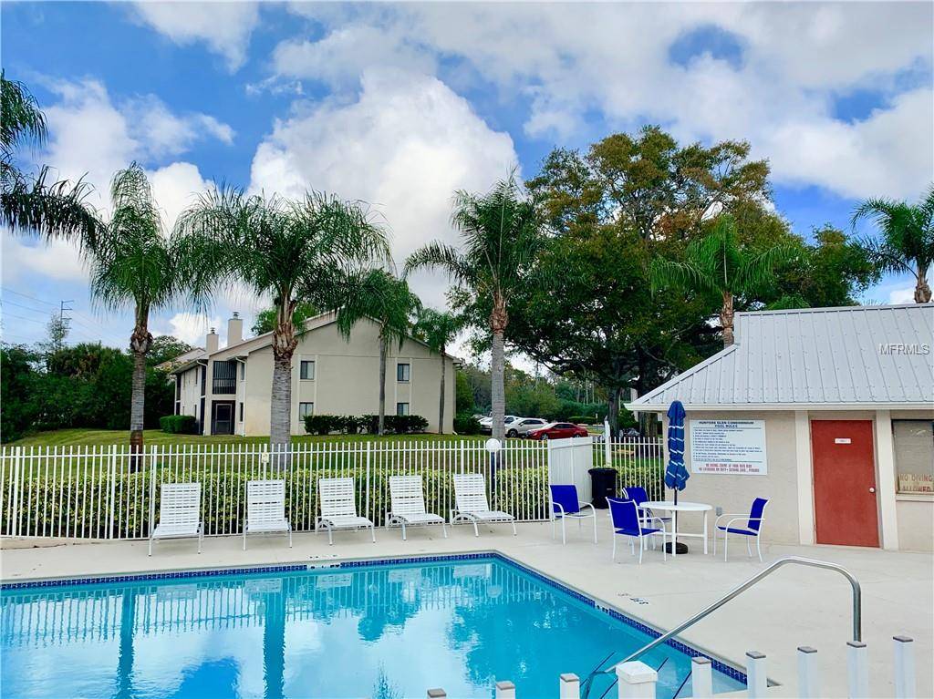 Dunedin, FL 34698,2085 HUNTERS GLEN DR #212