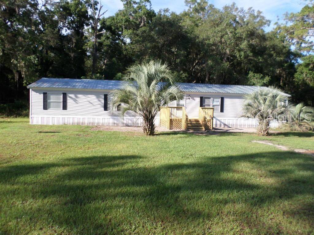 Satsuma, FL 32189,114 CLIFTON ST