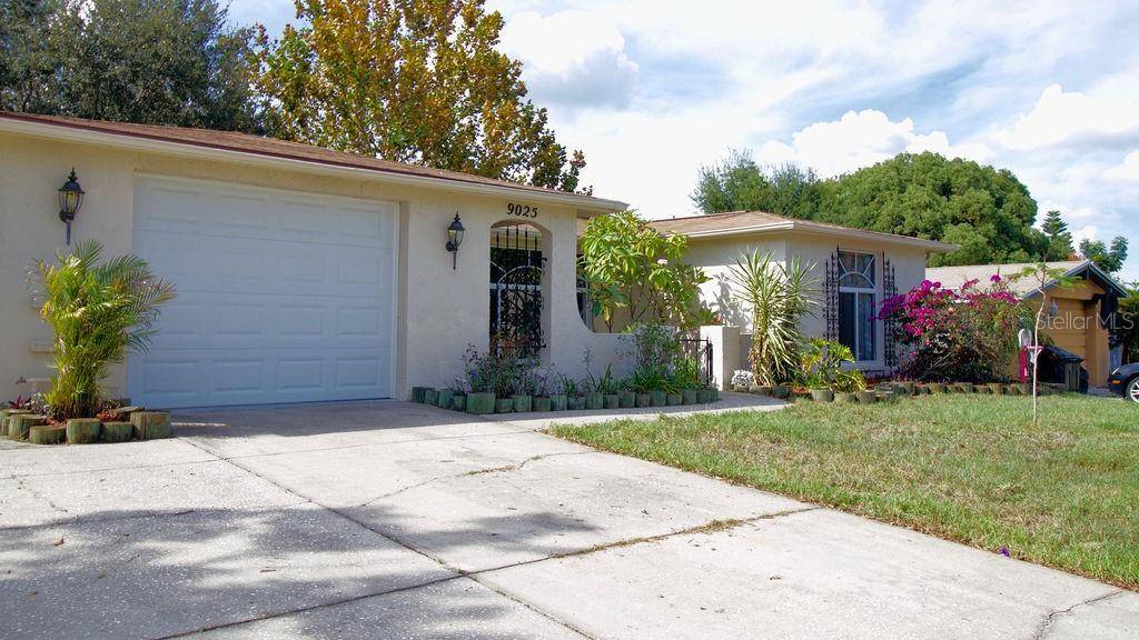 Port Richey, FL 34668,9025 COLLAGE LN