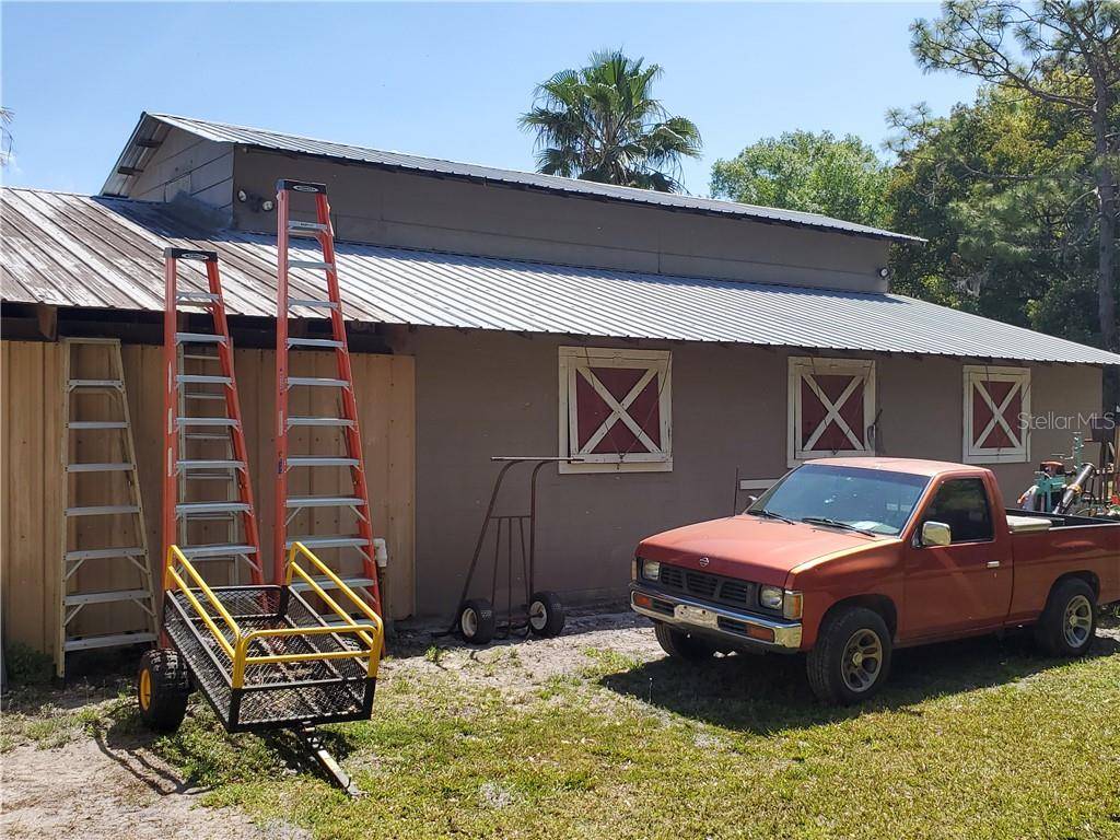 Lutz, FL 33558,5115 LAKE LE CLARE RD