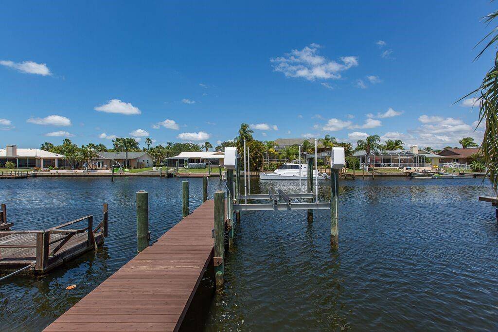 New Port Richey, FL 34652,4039 FLORAMAR TER