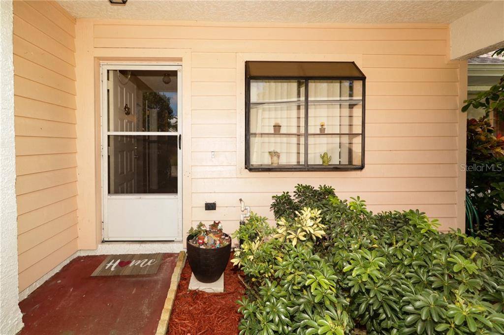 New Port Richey, FL 34654,10736 LAQUINTA DR #31