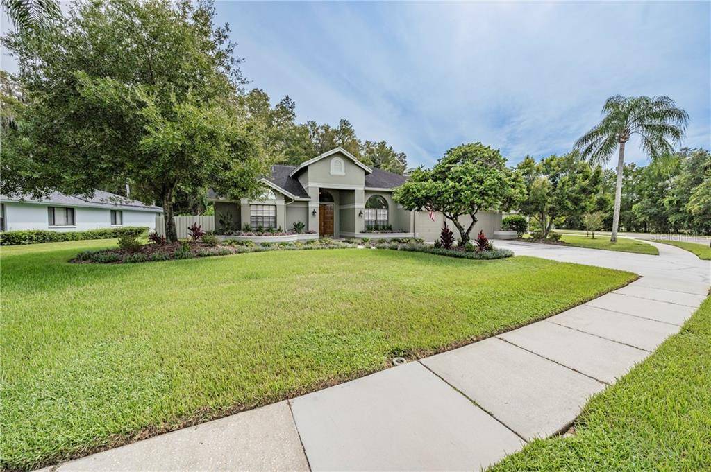 Tarpon Springs, FL 34688,875 CENTERWOOD DR