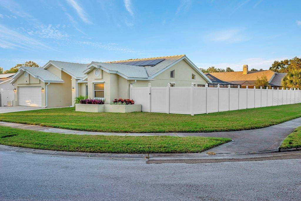 Dunedin, FL 34698,2088 GLENBROOK DR