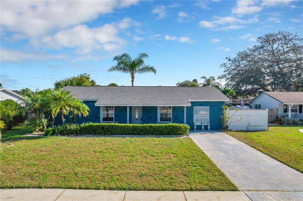 Tarpon Springs, FL 34689,1011 COLDSTREAM CT