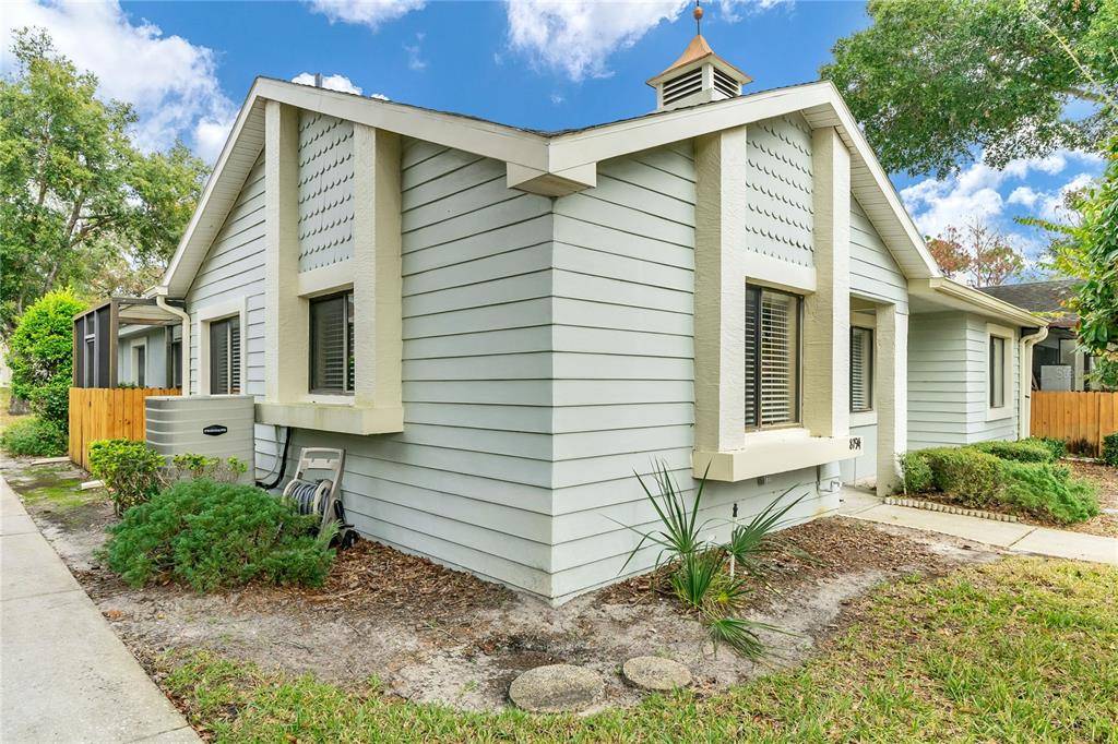 Weeki Wachee, FL 34613,8194 STURBRIDGE CT #A