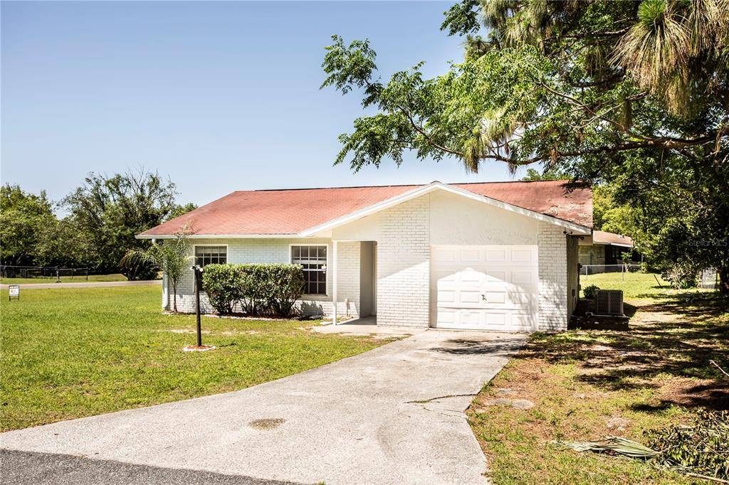 Ocala, FL 34472,2 BAHIA LOOP