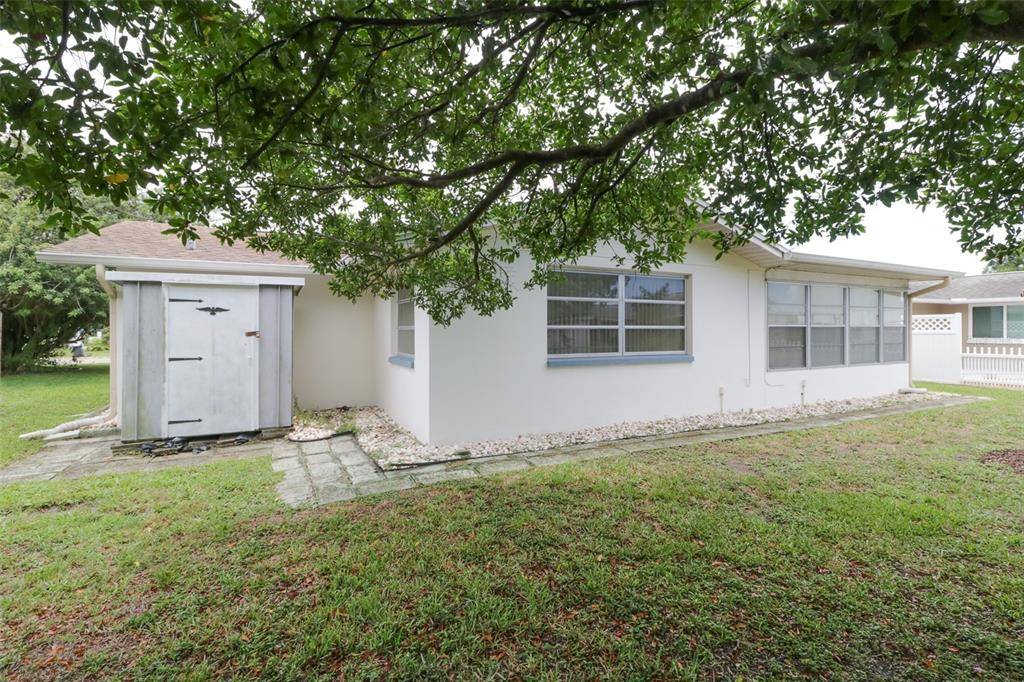 Port Richey, FL 34668,7021 CHERRY LAUREL DR