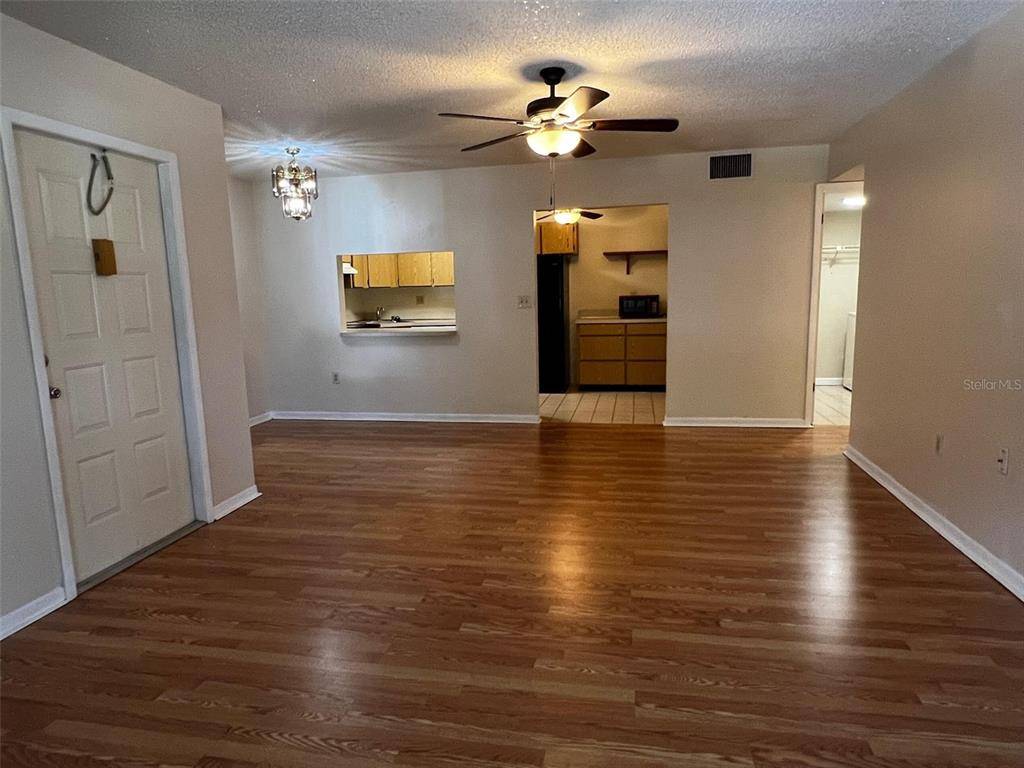 Tarpon Springs, FL 34688,1281 PINE RIDGE CIR E #D2