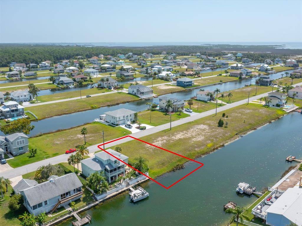 Hernando Beach, FL 34607,4041 COBIA DR