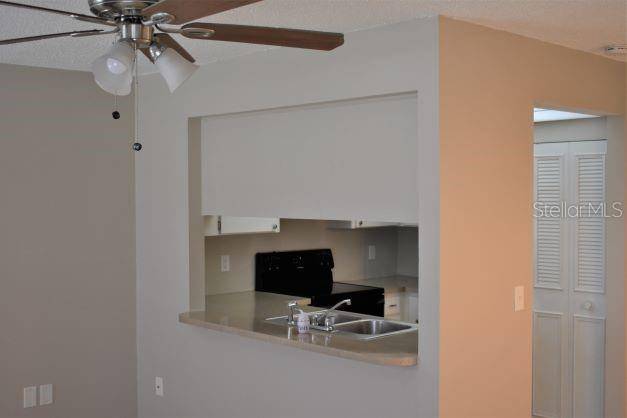 Tarpon Springs, FL 34689,1250 S PINELLAS AVE #1011