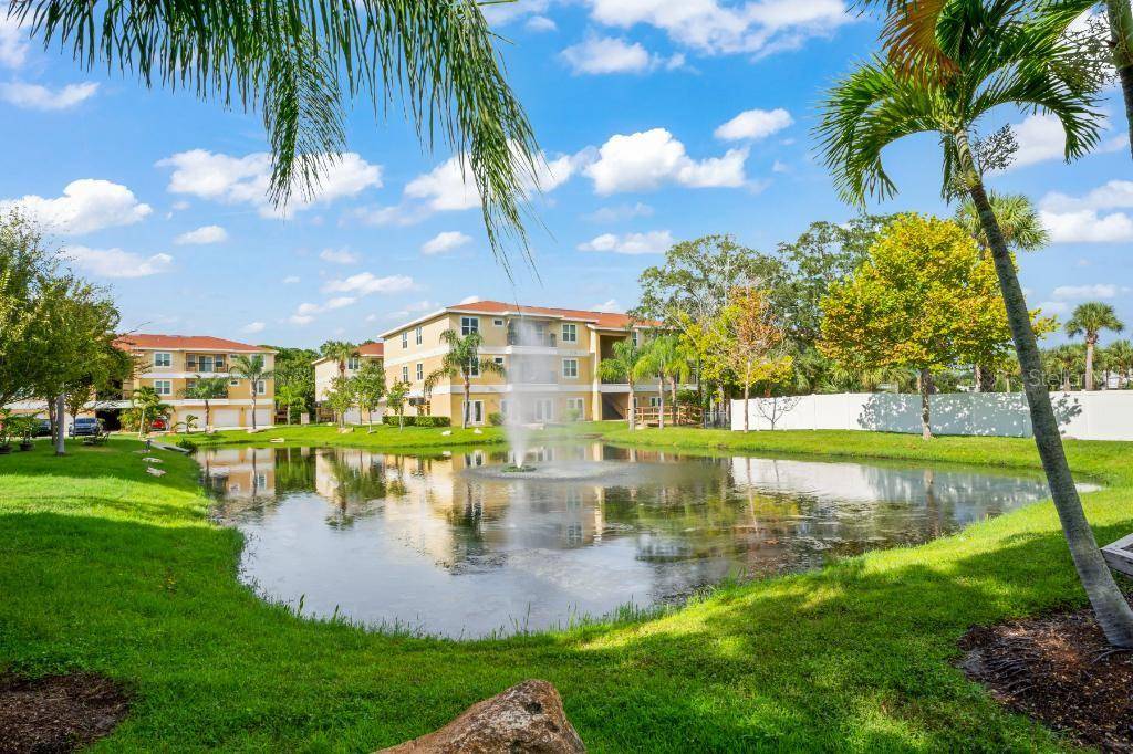 New Port Richey, FL 34652,5089 ROYAL PALMS WAY #202