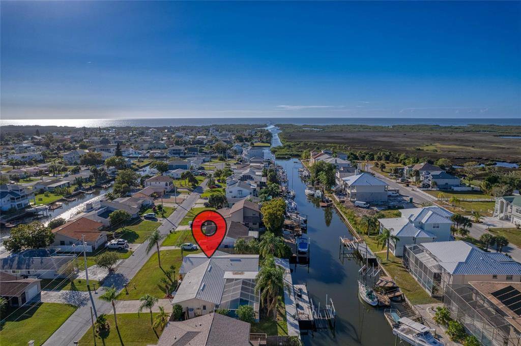 Hudson, FL 34667,7405 HATTERAS DR