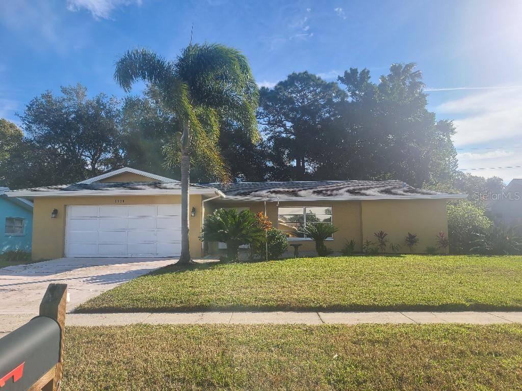 Dunedin, FL 34698,2638 PINEWOOD DR