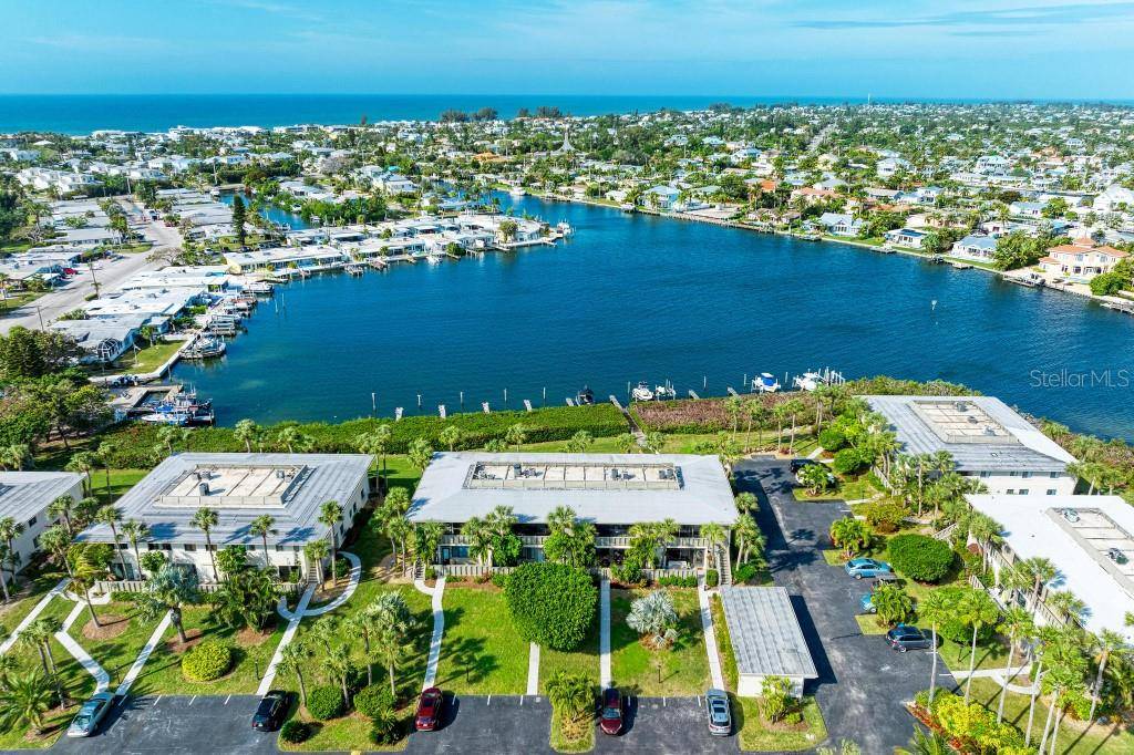 Holmes Beach, FL 34217,6200 FLOTILLA DR #266