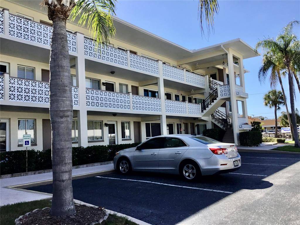 Clearwater, FL 33756,1235 S HIGHLAND AVE #1-303