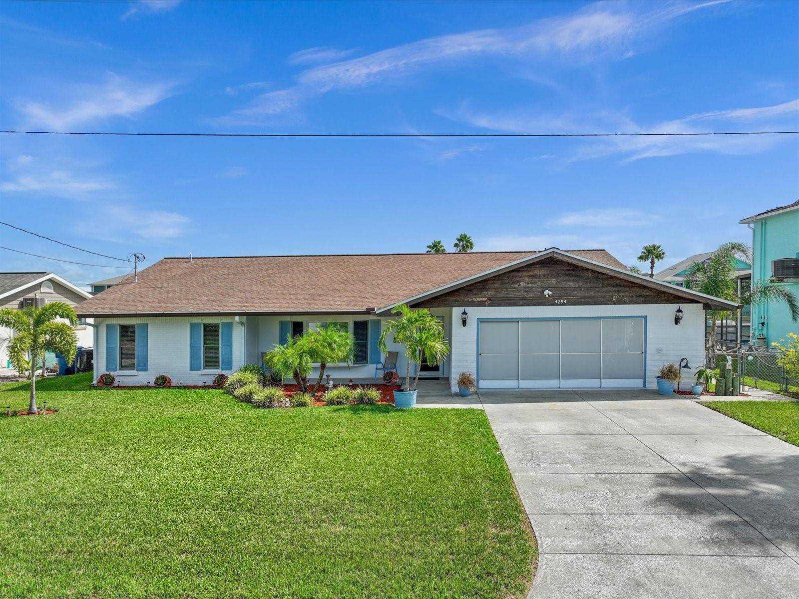 Hernando Beach, FL 34607,4294 PARADISE CIR