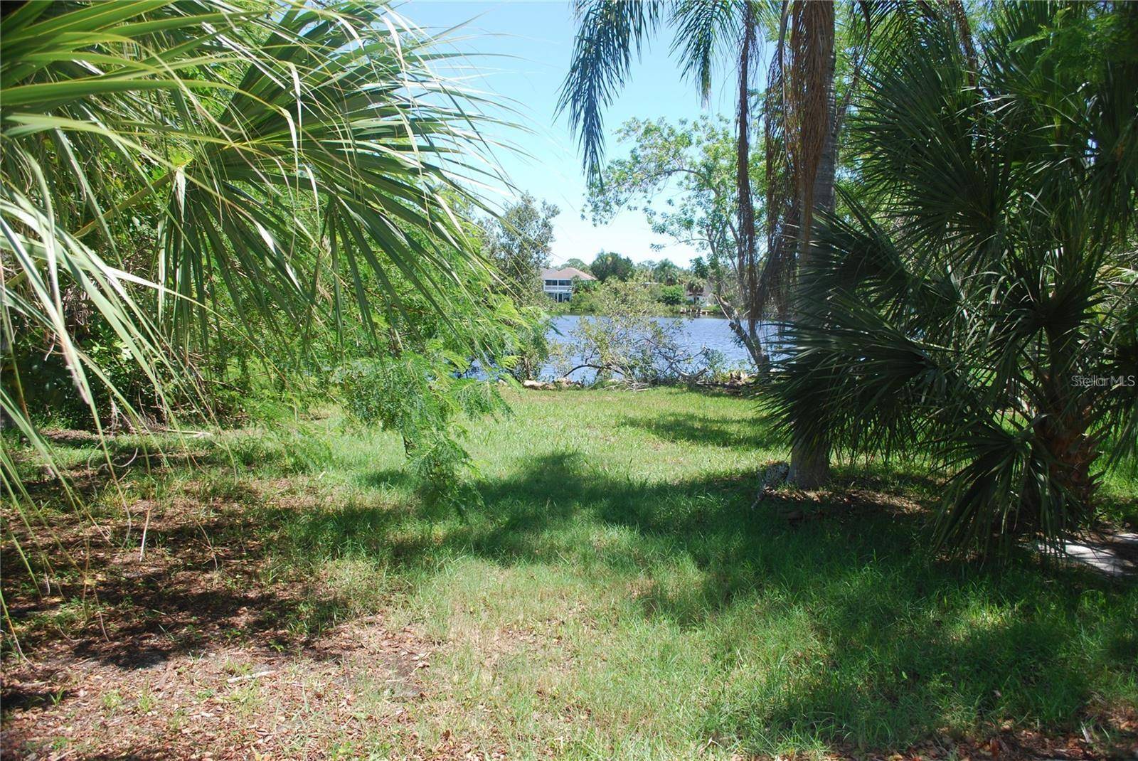 Port Richey, FL 34668,7643 DEEDRA CIR