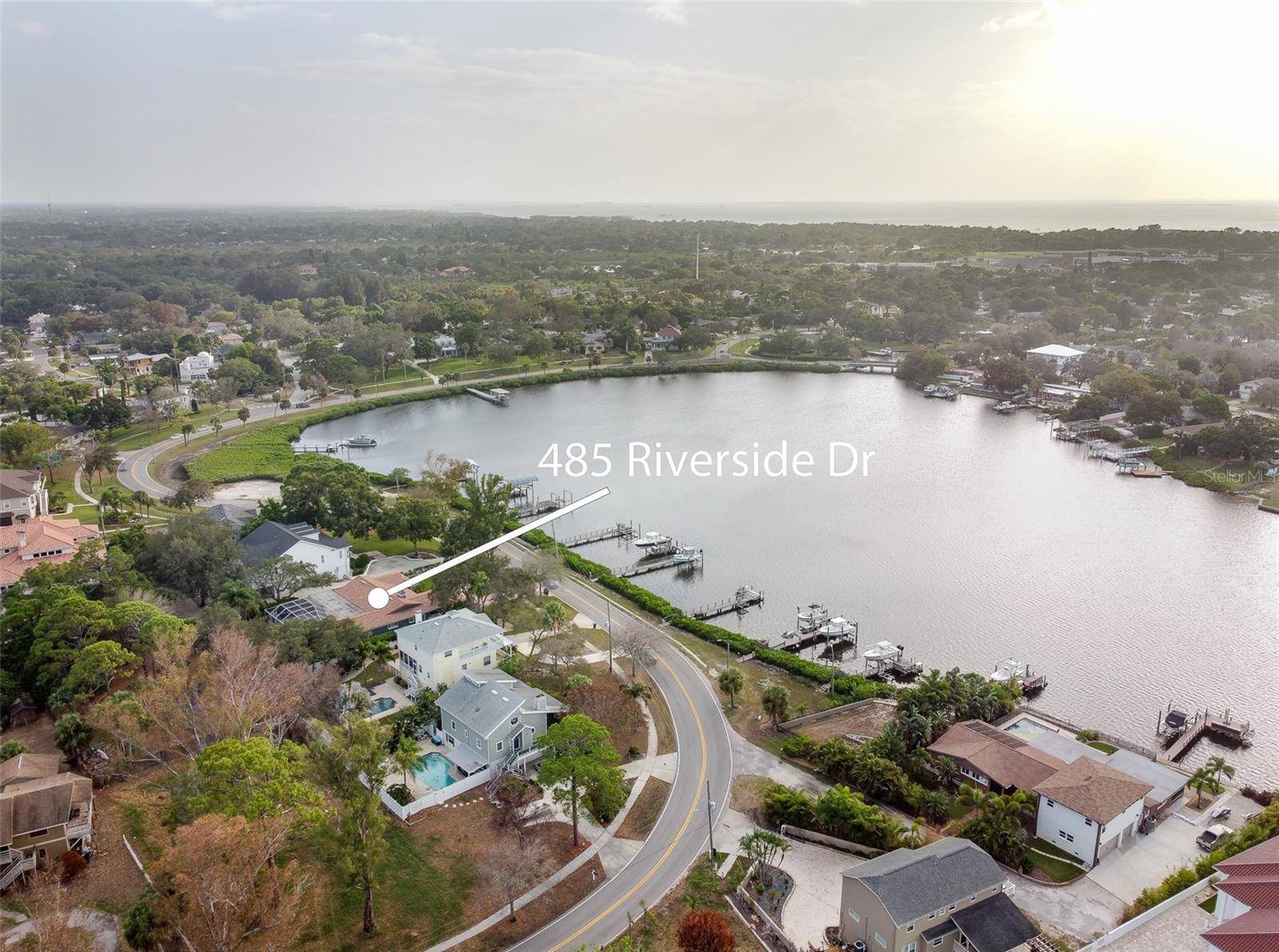 Tarpon Springs, FL 34689,485 RIVERSIDE DR