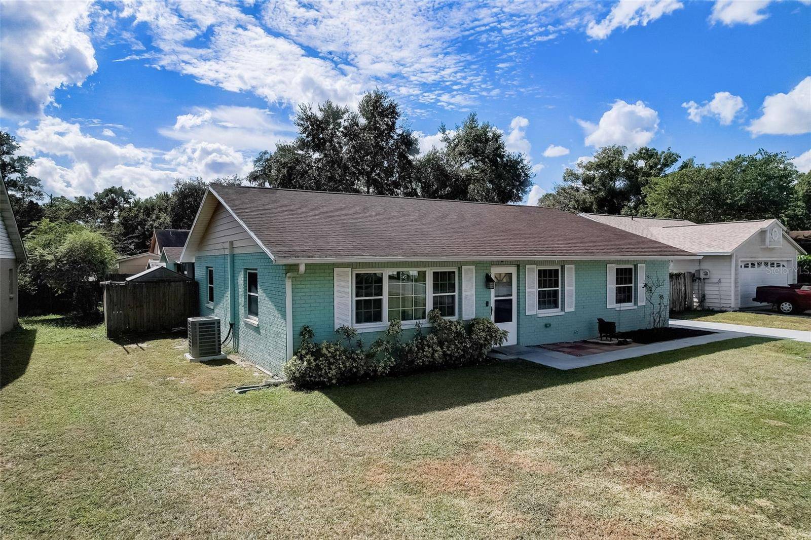 Zephyrhills, FL 33542,39048 10TH AVE