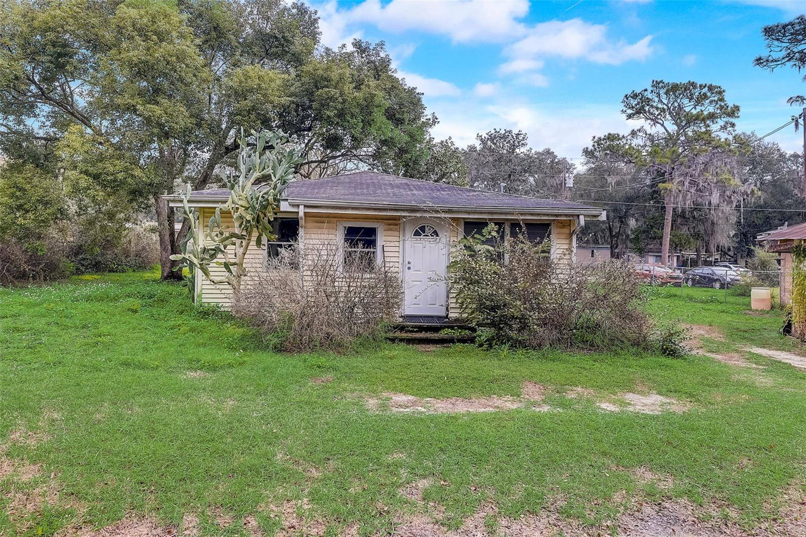 Lake Panasoffkee, FL 33538,1149 CR 464