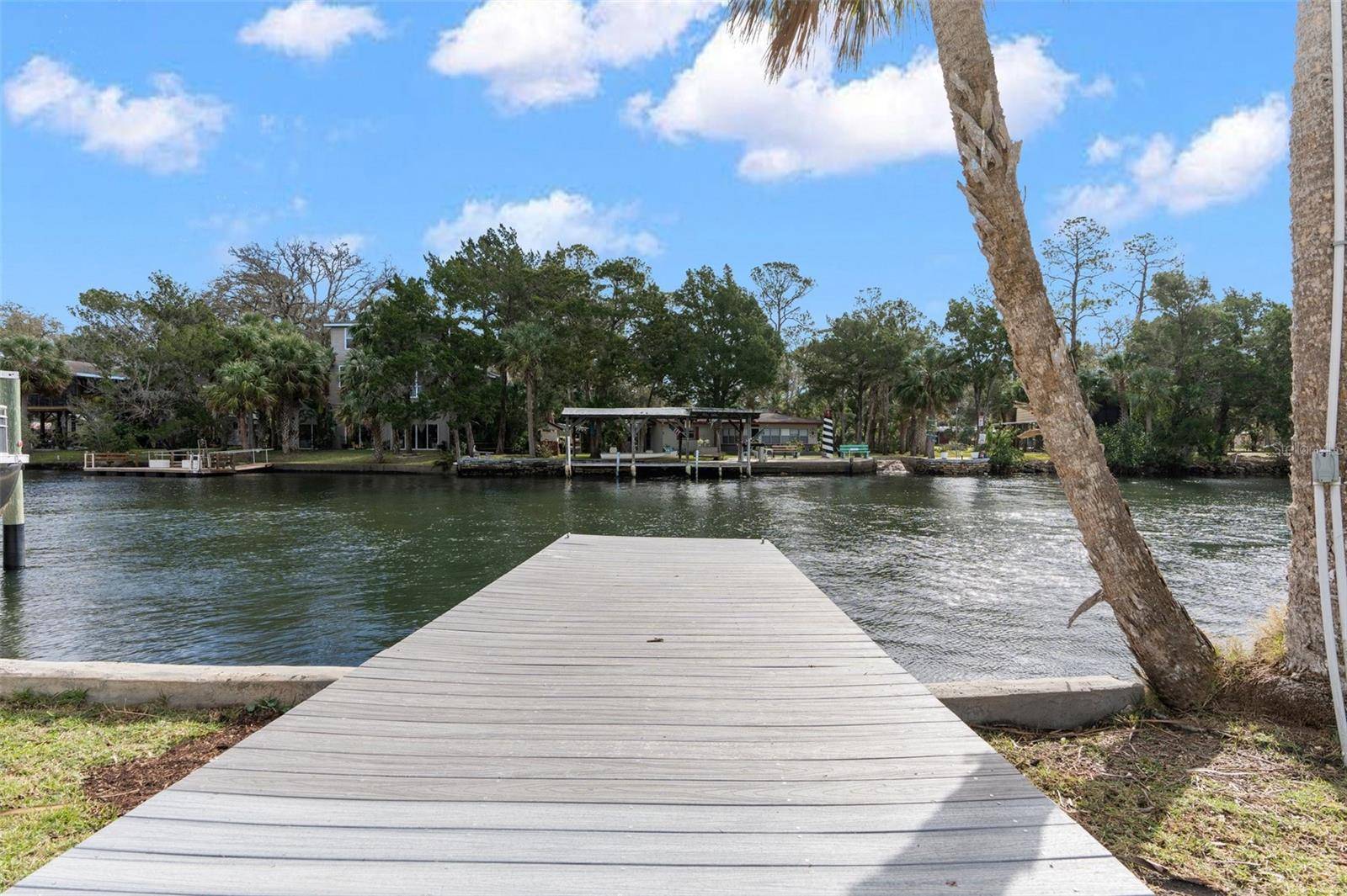 Weeki Wachee, FL 34607,8064 MARYS FISH CAMP RD