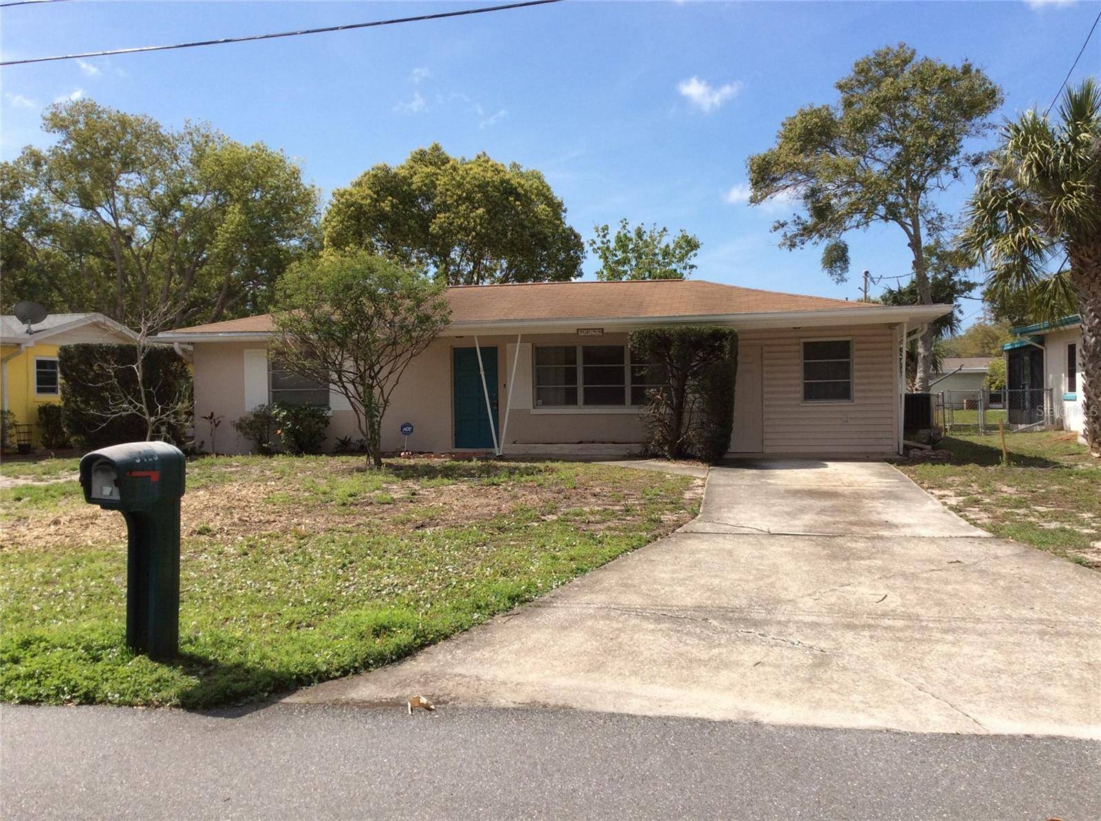 New Port Richey, FL 34653,5425 WATERS EDGE DR
