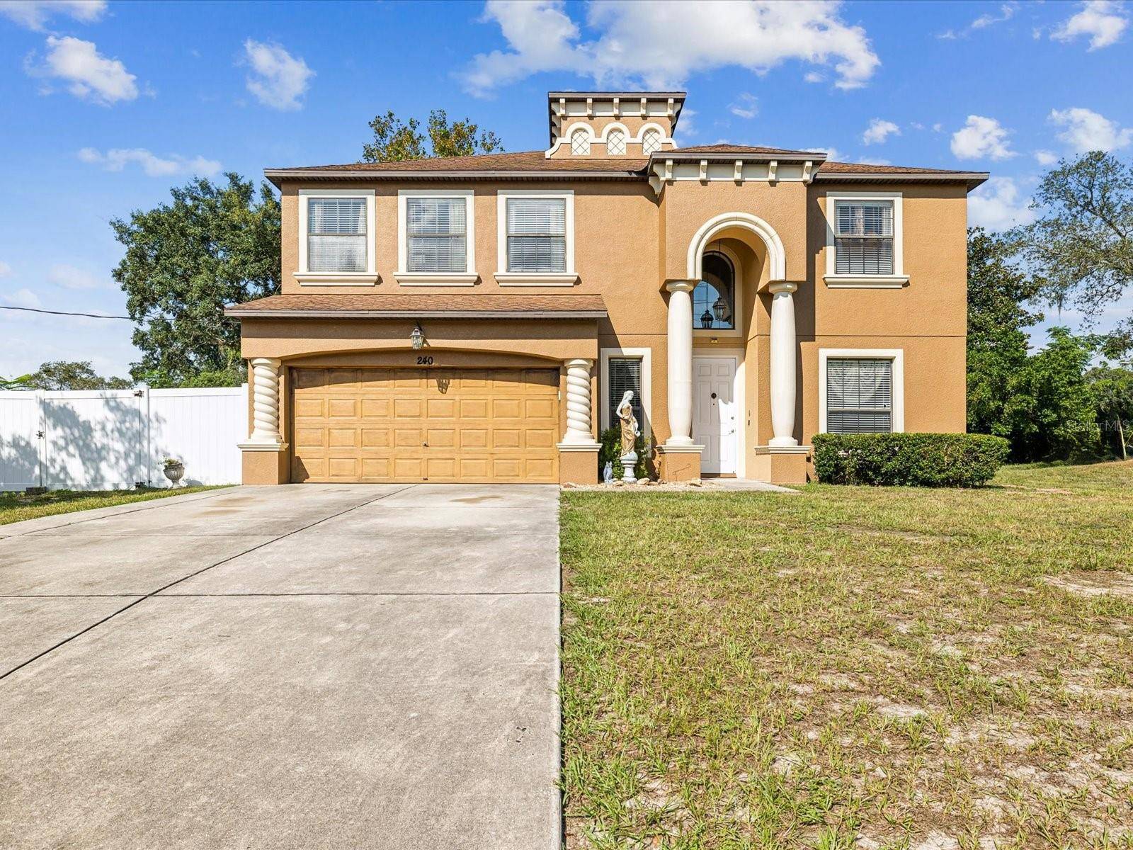 Spring Hill, FL 34608,240 WATERFALL DR