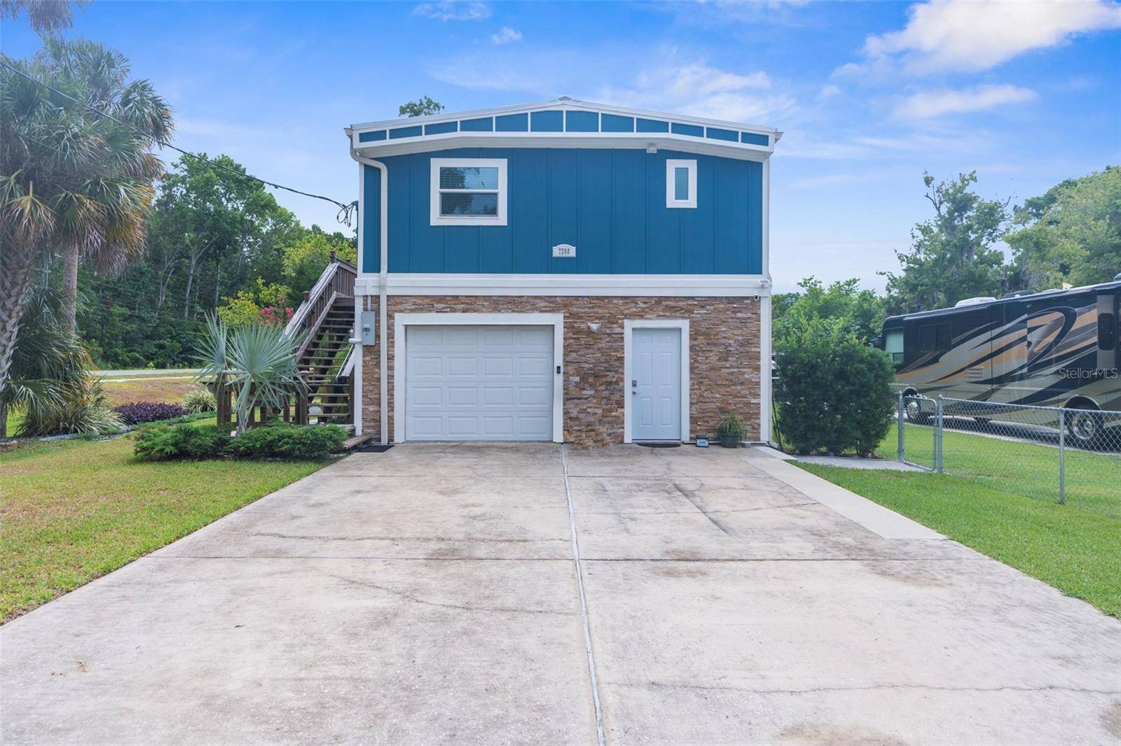 Weeki Wachee, FL 34607,7288 COVENTRY CT