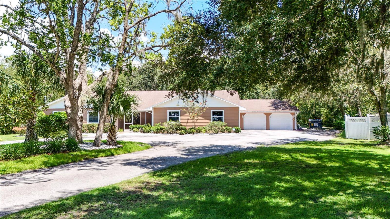 New Port Richey, FL 34653,7510 CYPRESS KNOLL DR
