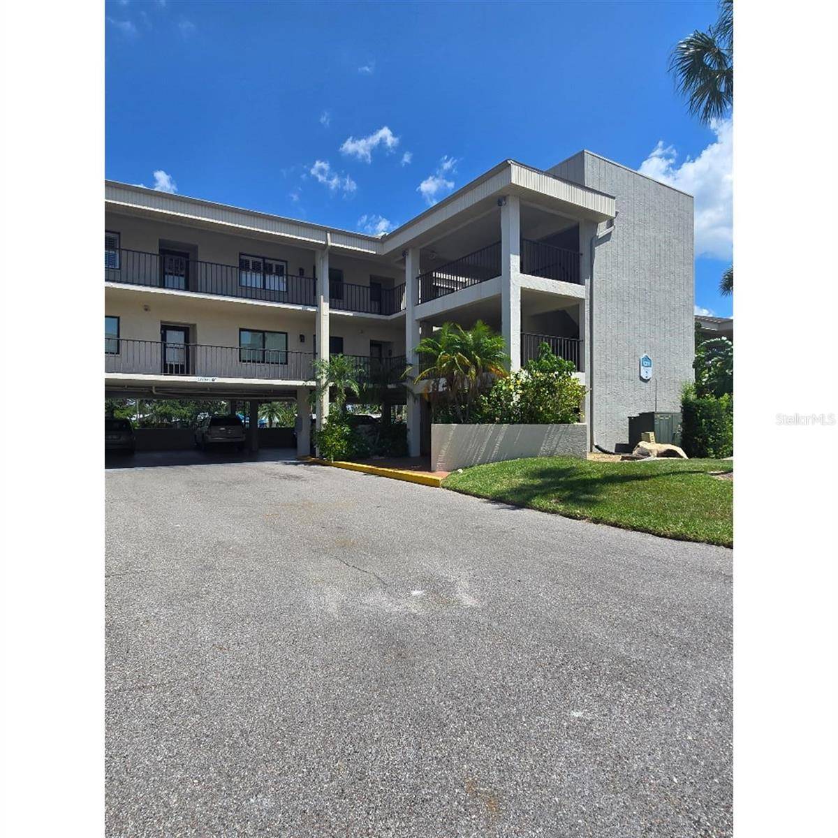 Port Richey, FL 34668,8210 AQUILA ST #217