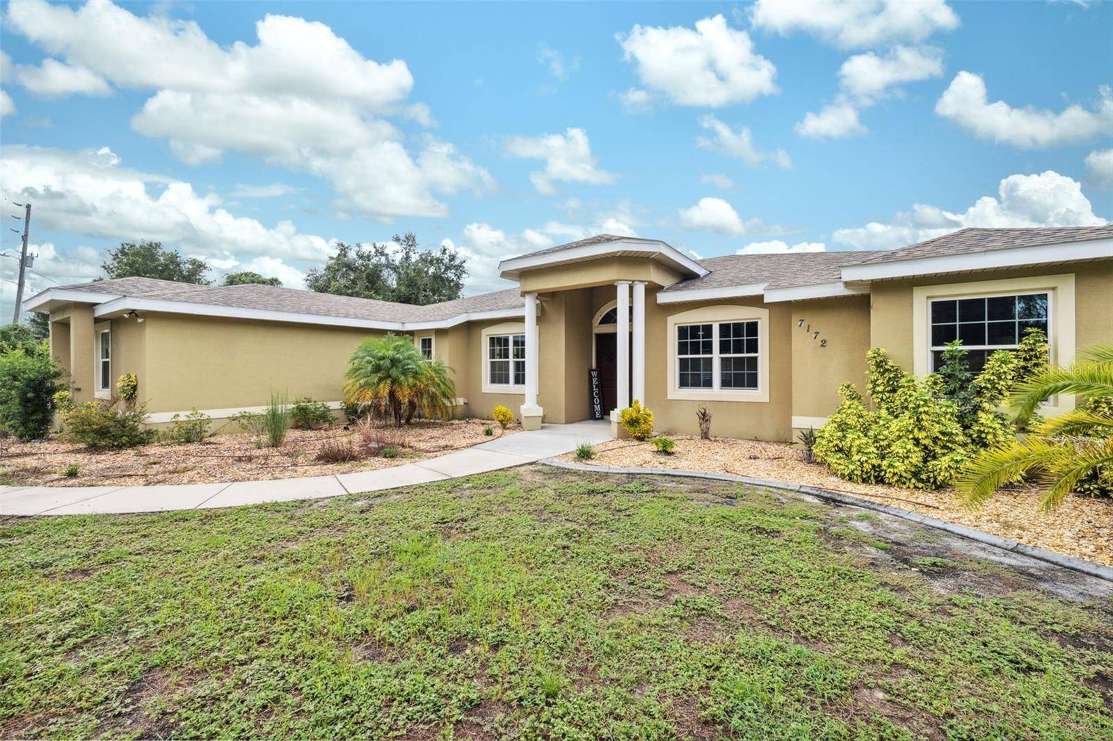 Weeki Wachee, FL 34607,7172 RIVER COUNTRY DR