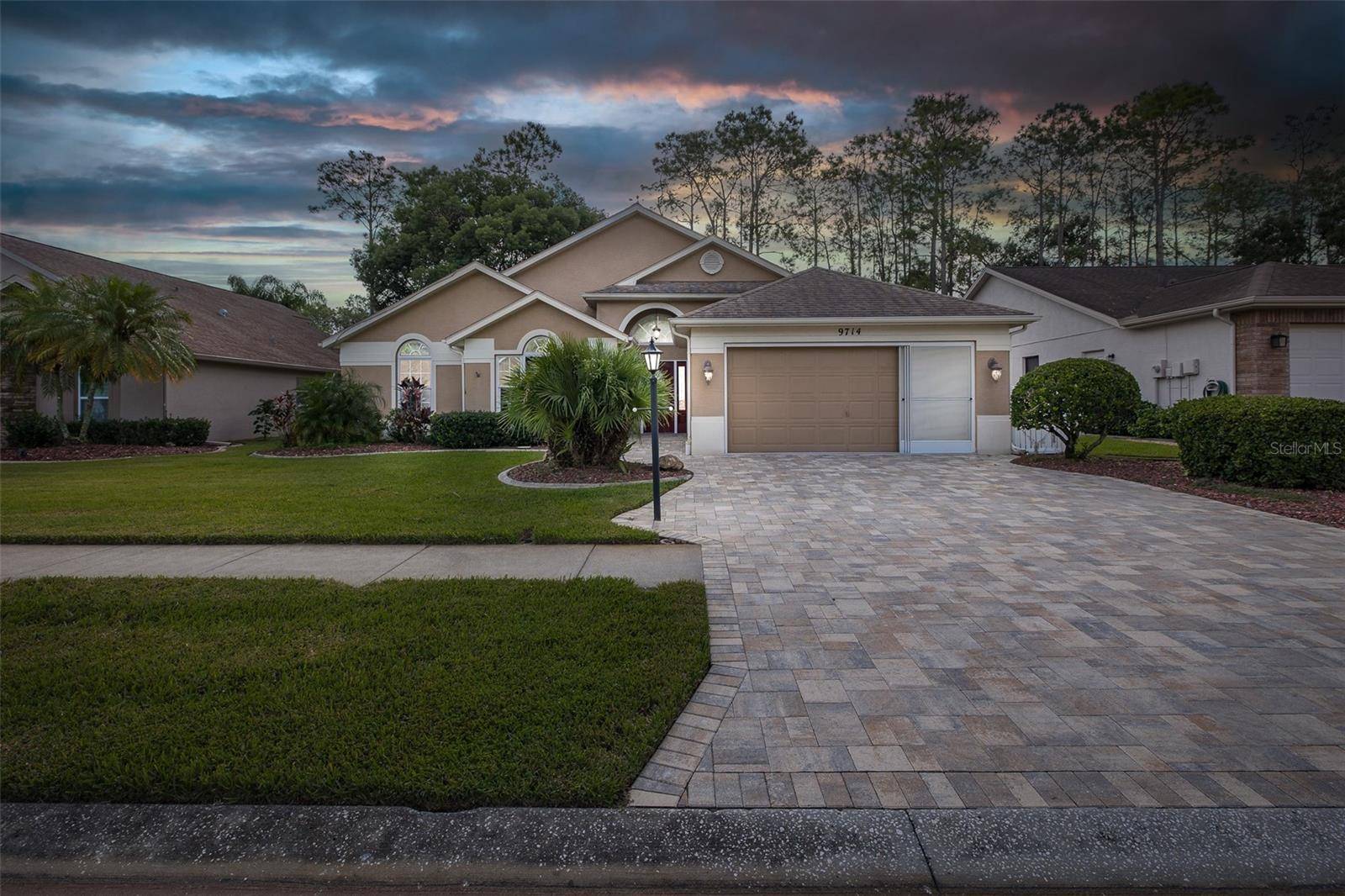 New Port Richey, FL 34655,9714 OAKWOOD HILLS CT