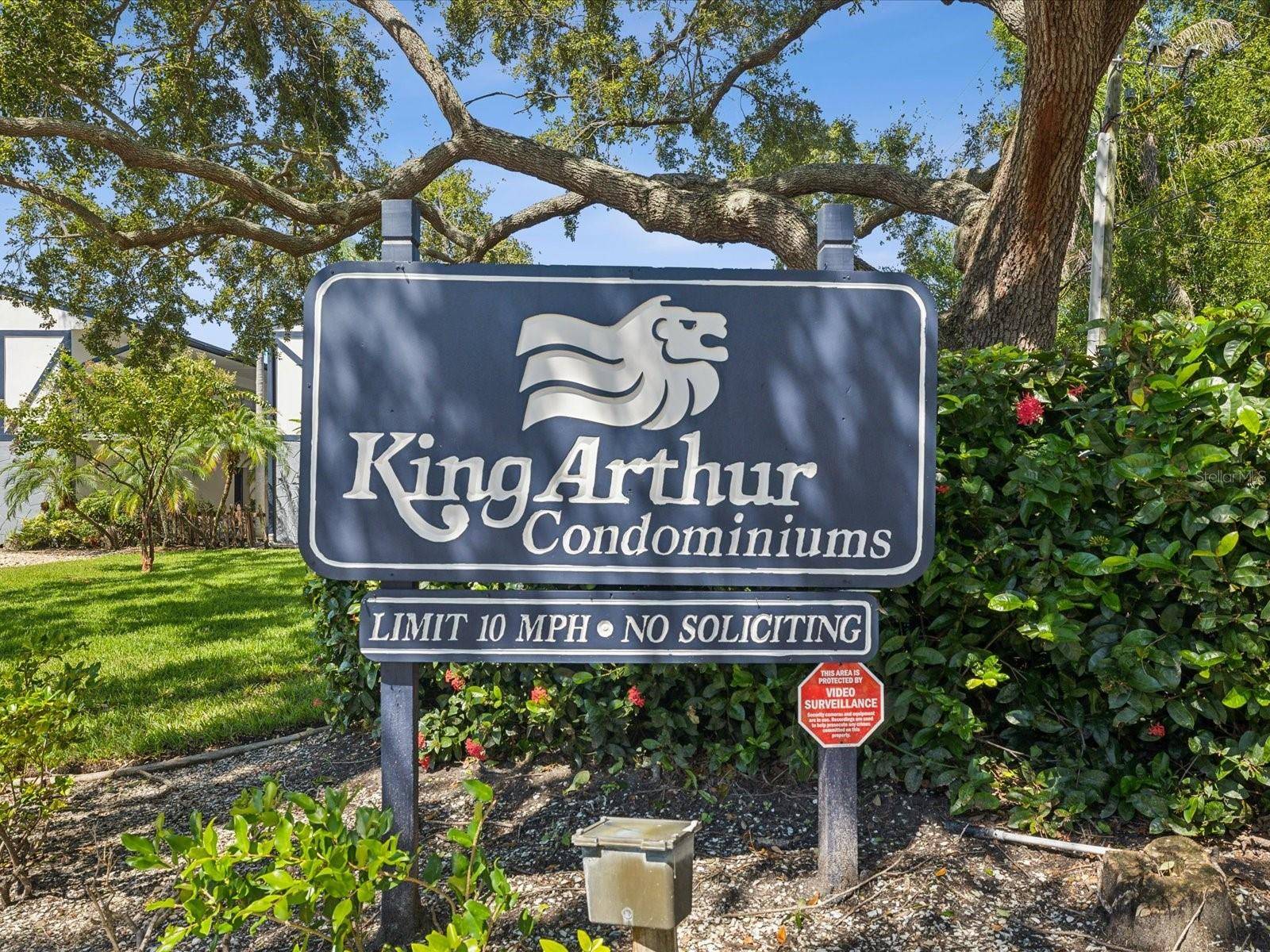 Dunedin, FL 34698,1127 KING ARTHUR CT #305