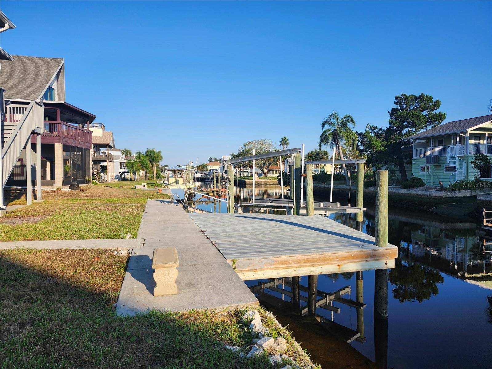 Hudson, FL 34667,6428 DRIFTWOOD DR